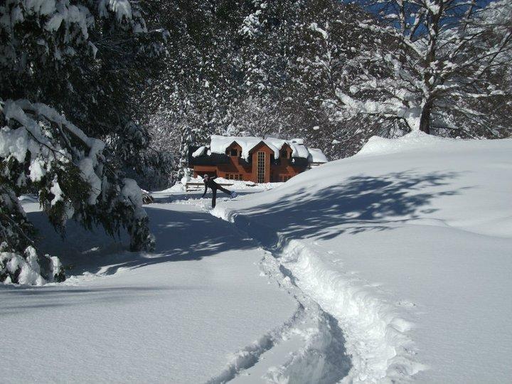 Refugio Las Raices มาลากาอวยโย ภายนอก รูปภาพ